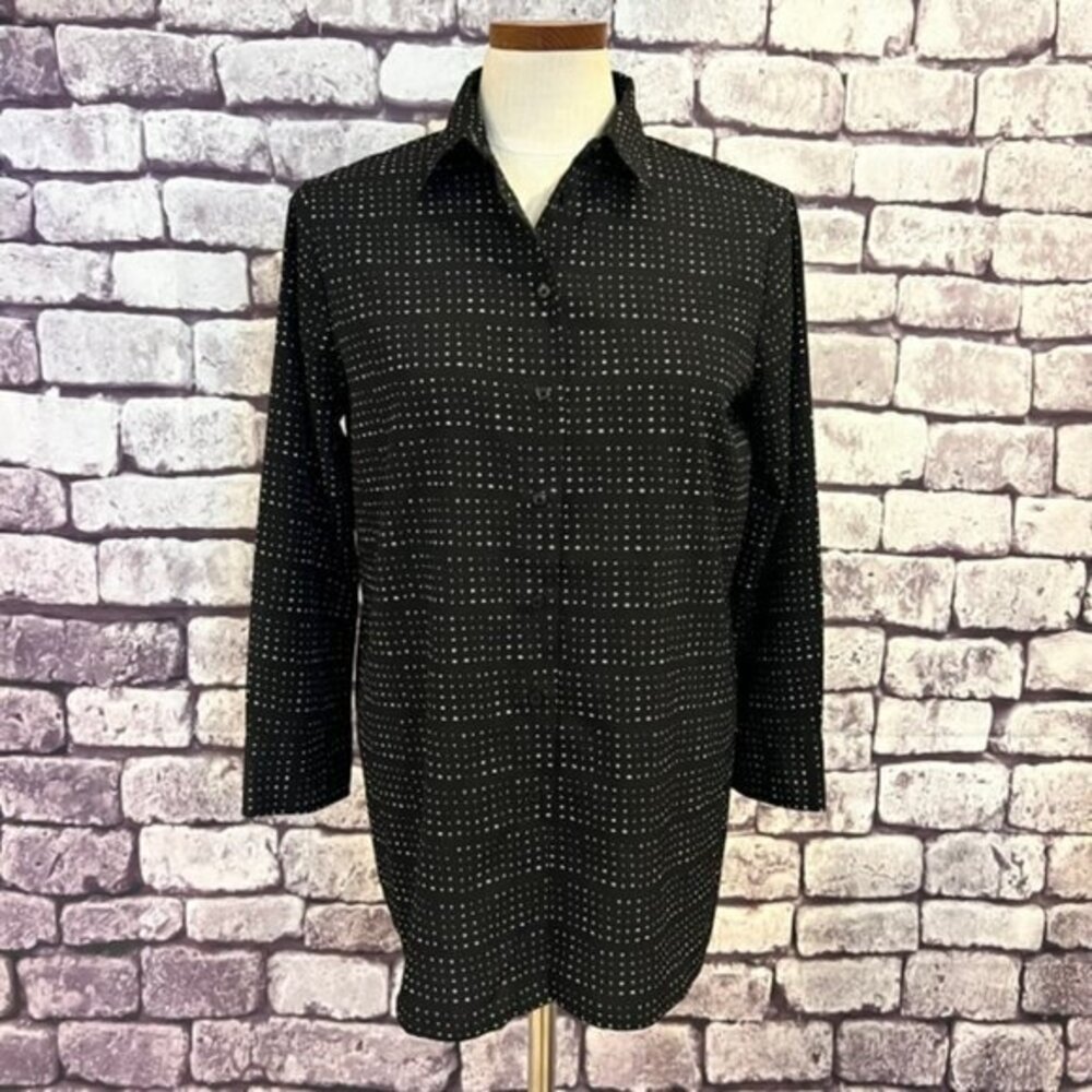 Banana Republic Black & White Button Down Blouse Size Small